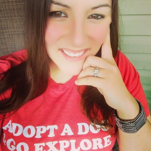 Meet your Posher, Ashley - Picture 1 of 1